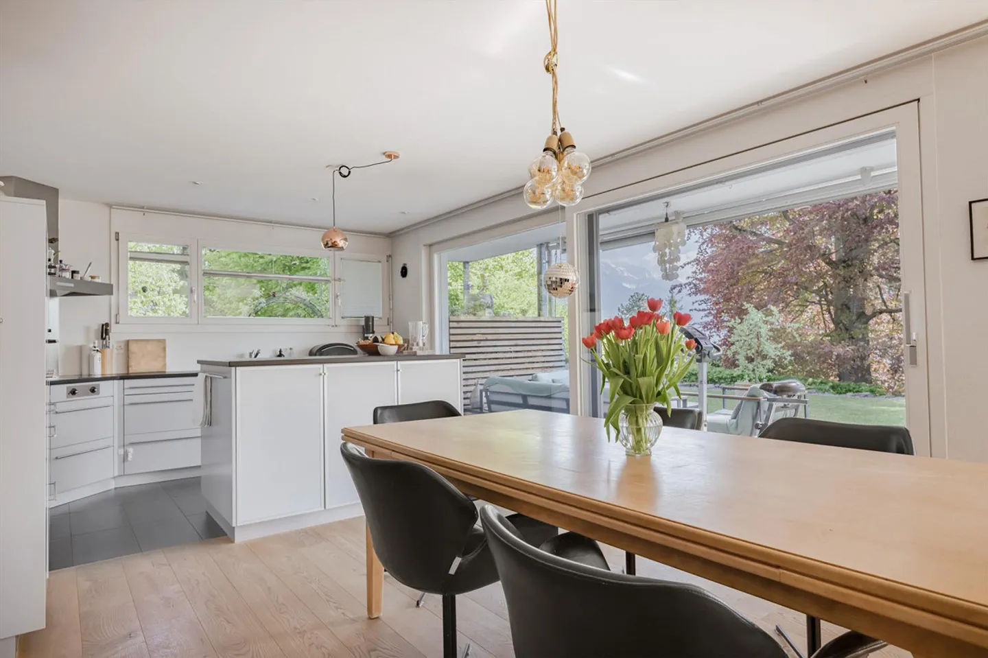 Moderne Gartenwohnung mit Seesicht - Foto 7 von 15