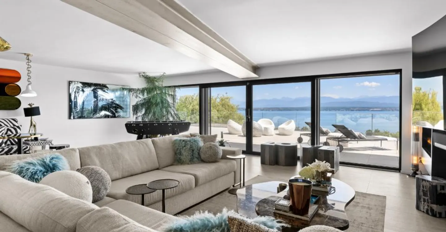 Außergewöhnliche Villa mit spektakulärem Blick auf den Genfersee - Foto 4 von 10