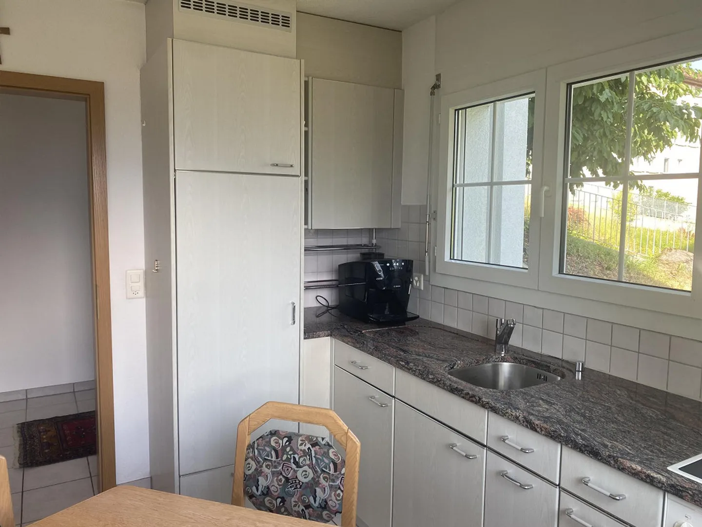 2.5 Room Apartment with Beautiful View - Photo 3 of 10