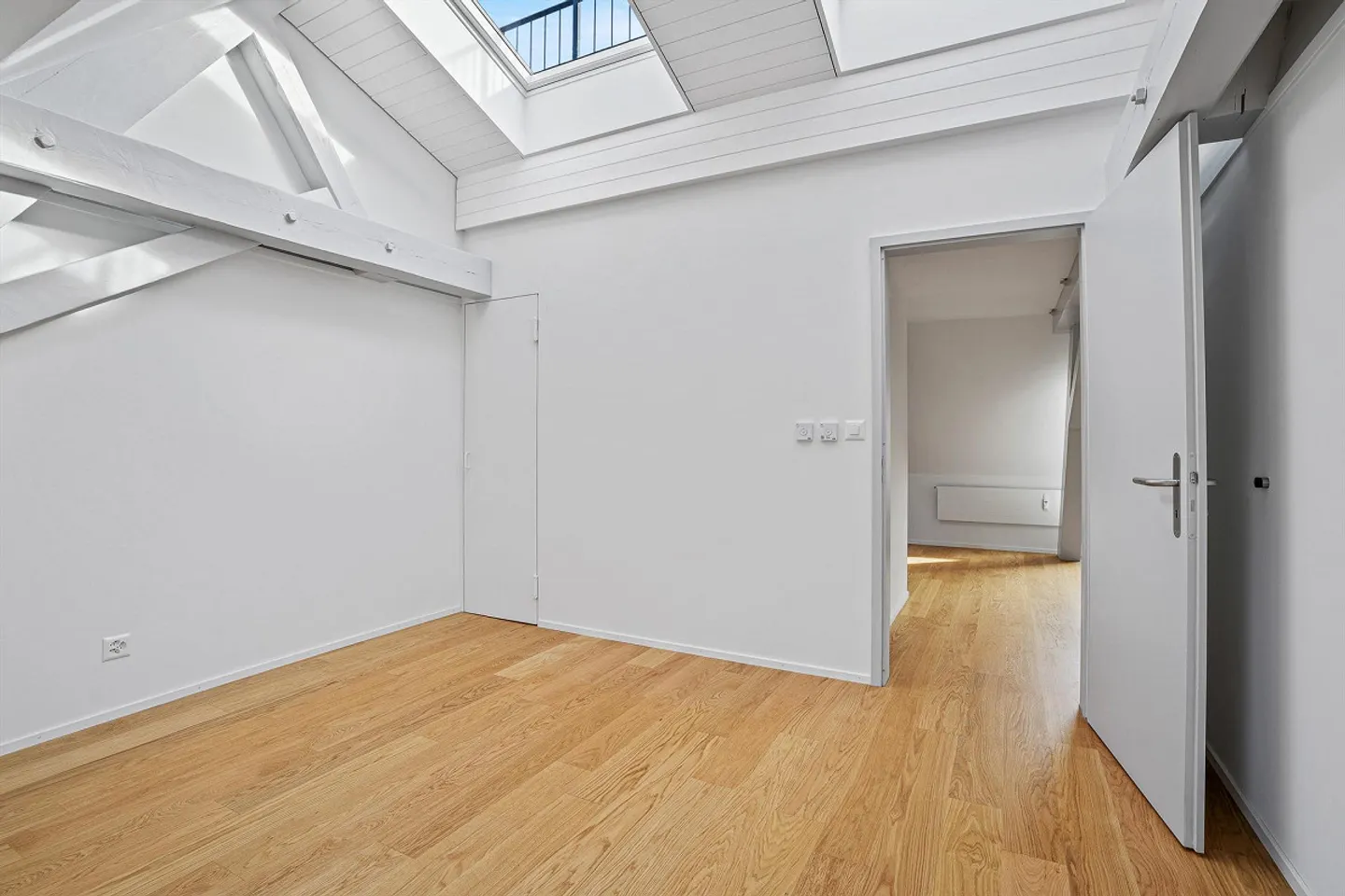 Apartment at the Pulse of the City with Rooftop Terrace - Photo 10 of 12