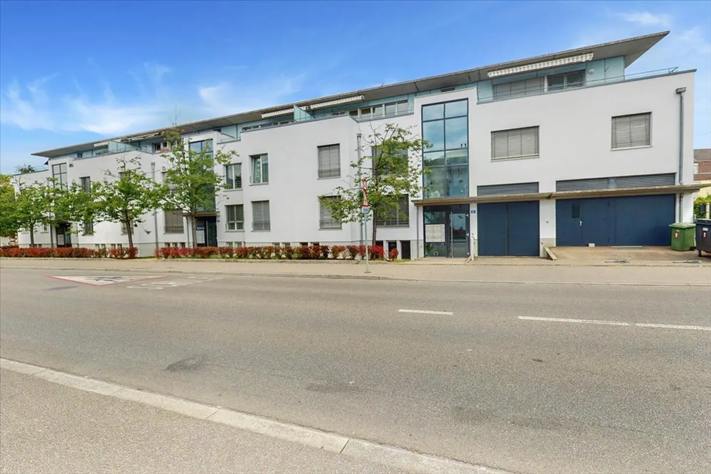 Einstellhallenplatz an der Inzlingerstrasse - Foto 1 von 1