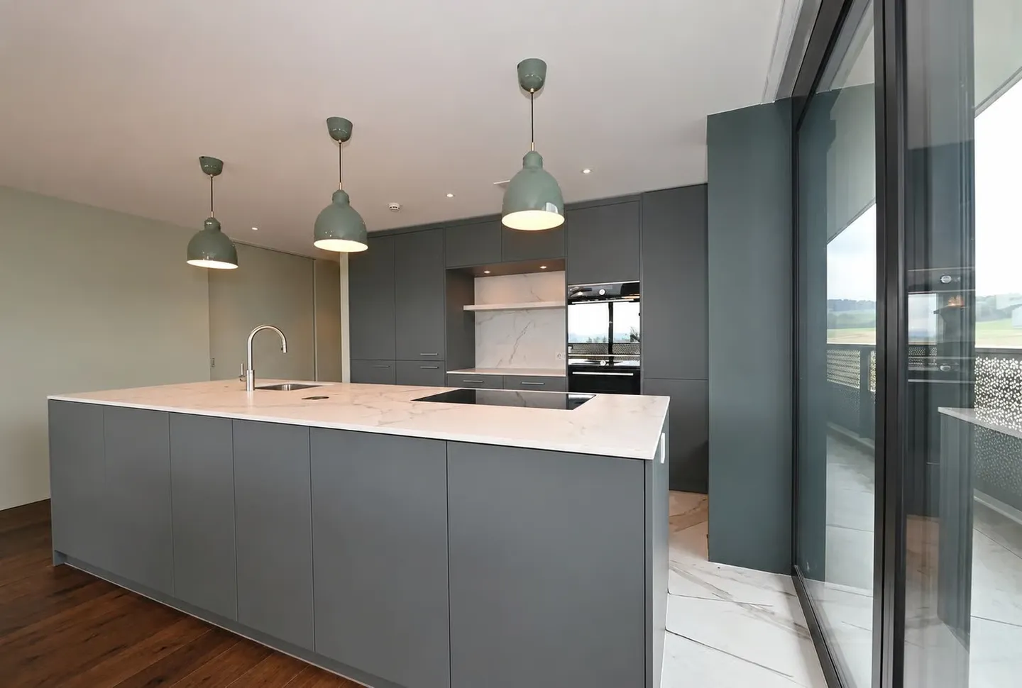Exklusives Apartment mit atemberaubendem Blick - Foto 3 von 18