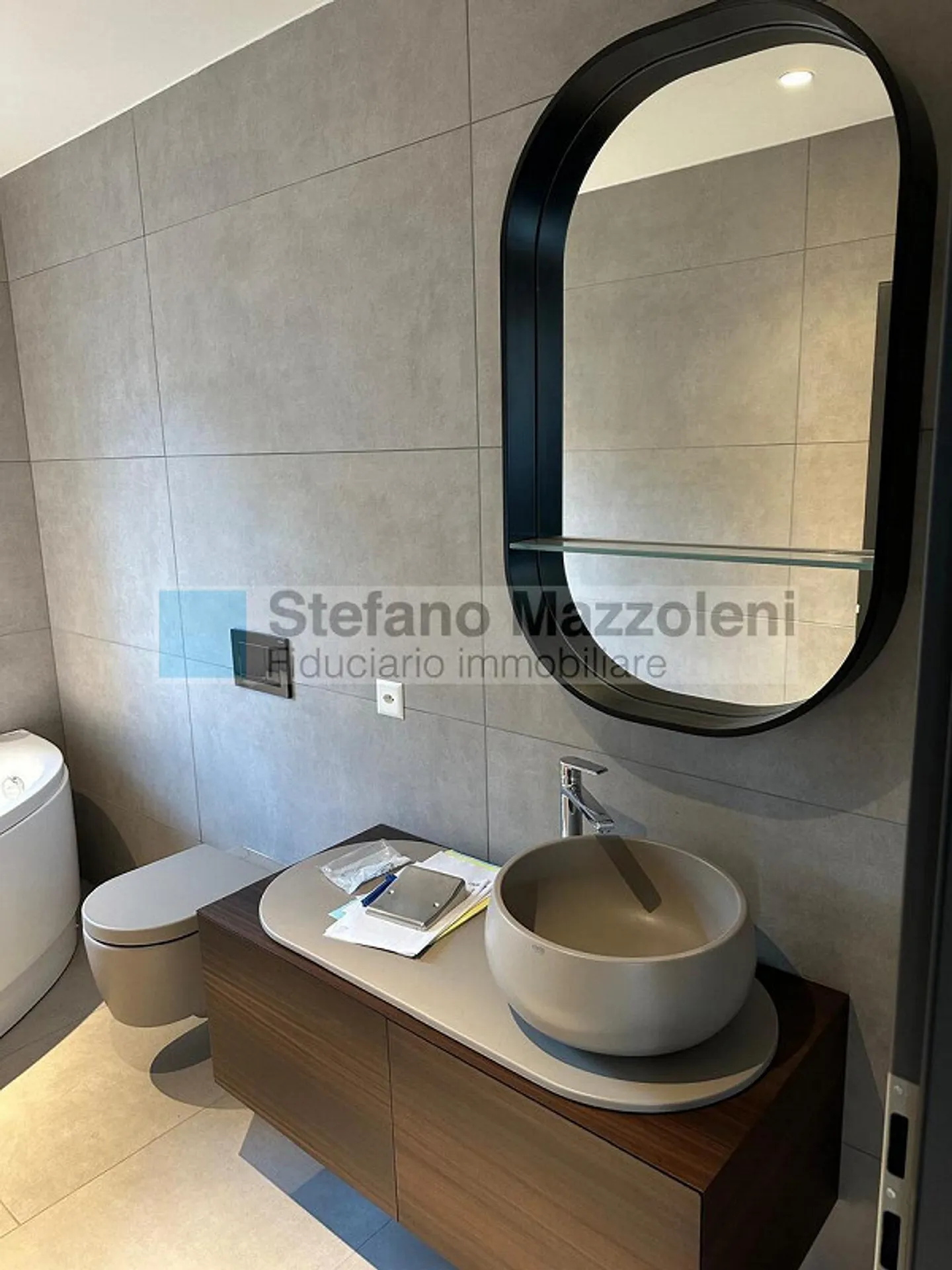 Elegant penthouse with 3.5 rooms in new building in Giubiasco - Photo 11 of 15