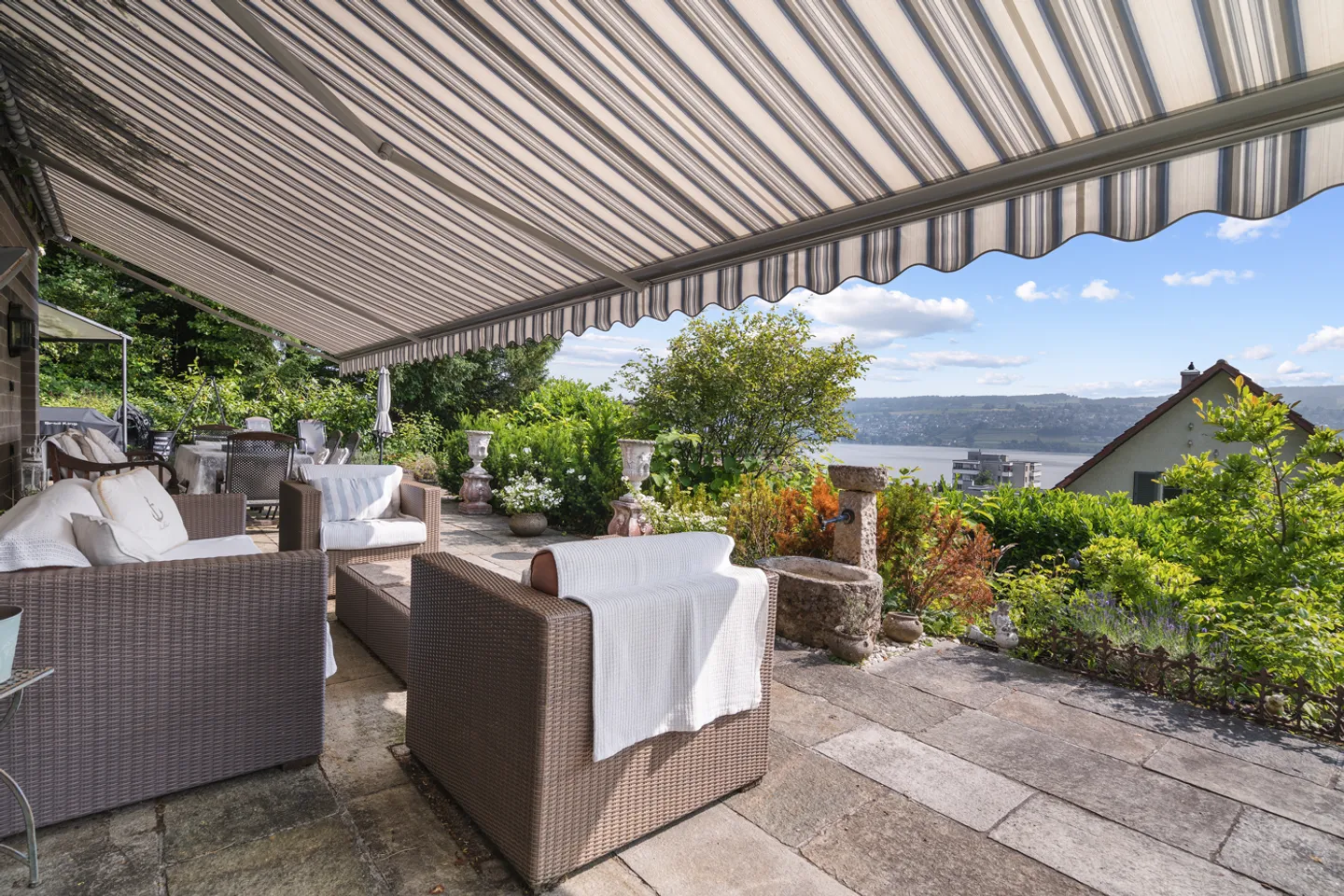 Appartement exclusif de 5,5 pièces avec vue sur le lac à Oberrieden - Photo 6 sur 7