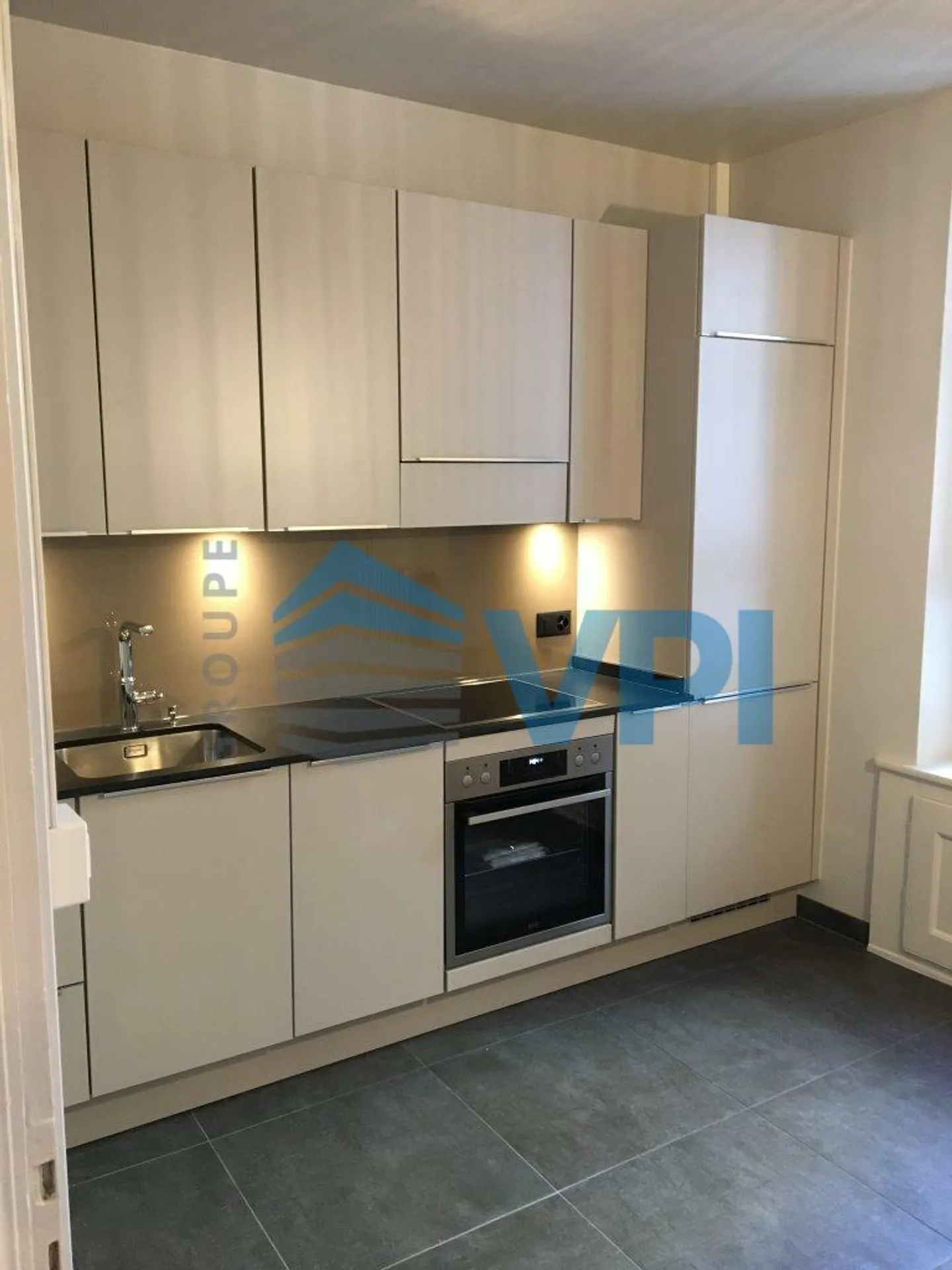 Eaux-Vives - Bell'appartamento di 3,5 locali - Foto 3 di 8