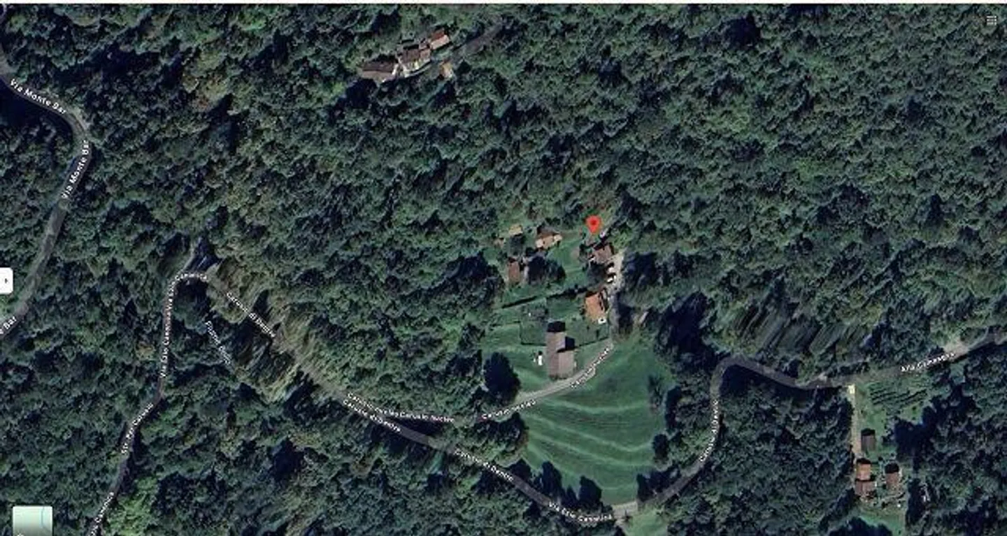 rustico di 3 loc. piccolo terreno molto soleggiata, tranquilla, con bella vista - Foto 32 di 32