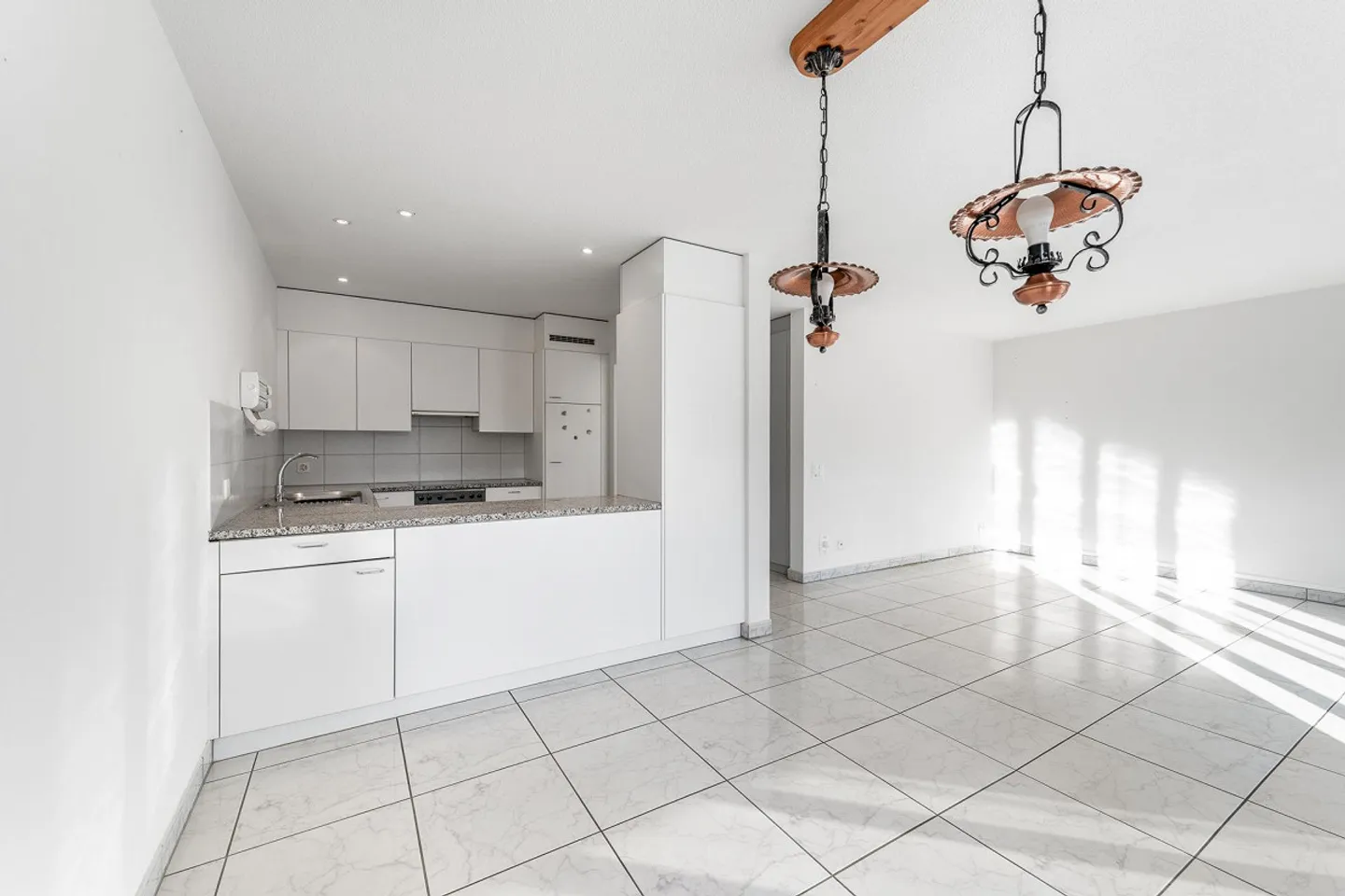 Grosszügige 4.5-Zimmer-Gartenwohnung mit Hobbyraum - Foto 9 von 14