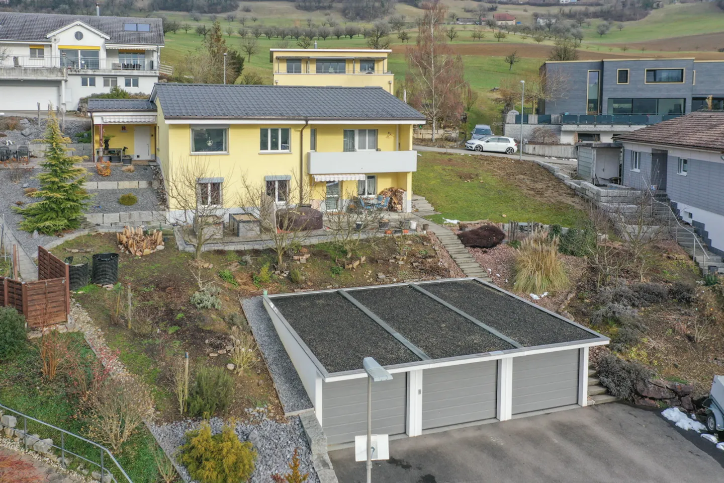 Sonniges Familienhaus mit Garten - Foto 5 von 7