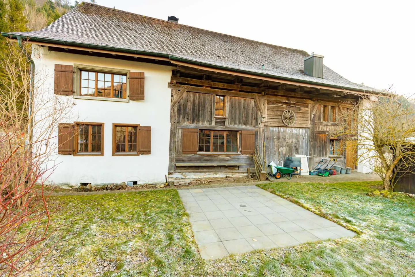 Wunderschöne 3.5-Zimmer-Wohnung im ehemaligen Zollhaus von Langenbruck - Foto 3 von 11