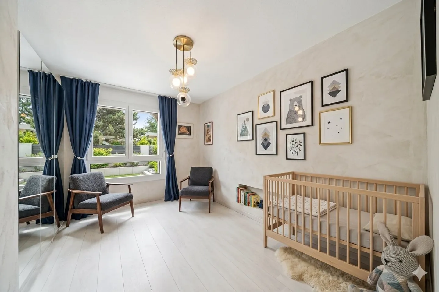Prestigious Villa in Corsier - Photo 18 of 29