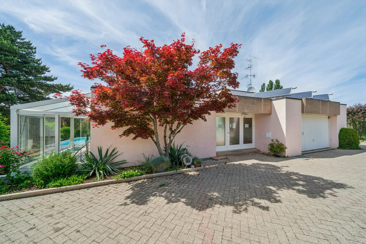 Prestigious Villa in Corsier - Photo 29 of 29