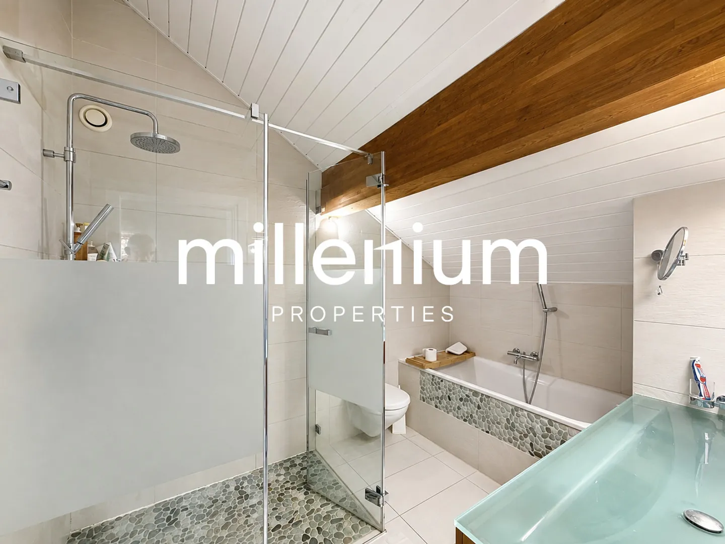 Exclusive - Beautiful family villa with swimming pool - Photo 10 of 14