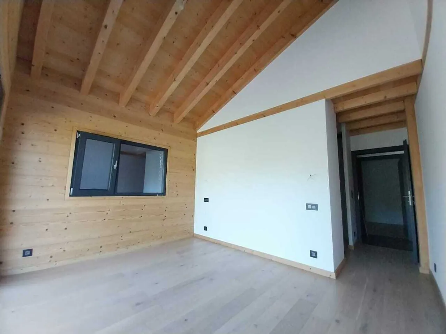 Magnificent Chalet of 191 m2 - Savièse (Prafirmin) - Photo 18 of 27