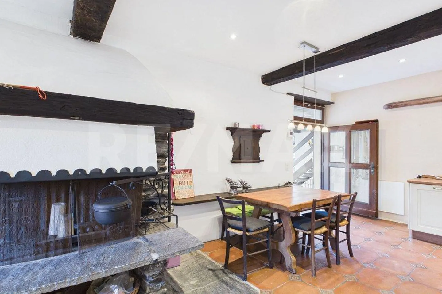 Maison de noyau avec deux appartements, terrasses et cheminées - Photo 6 sur 13