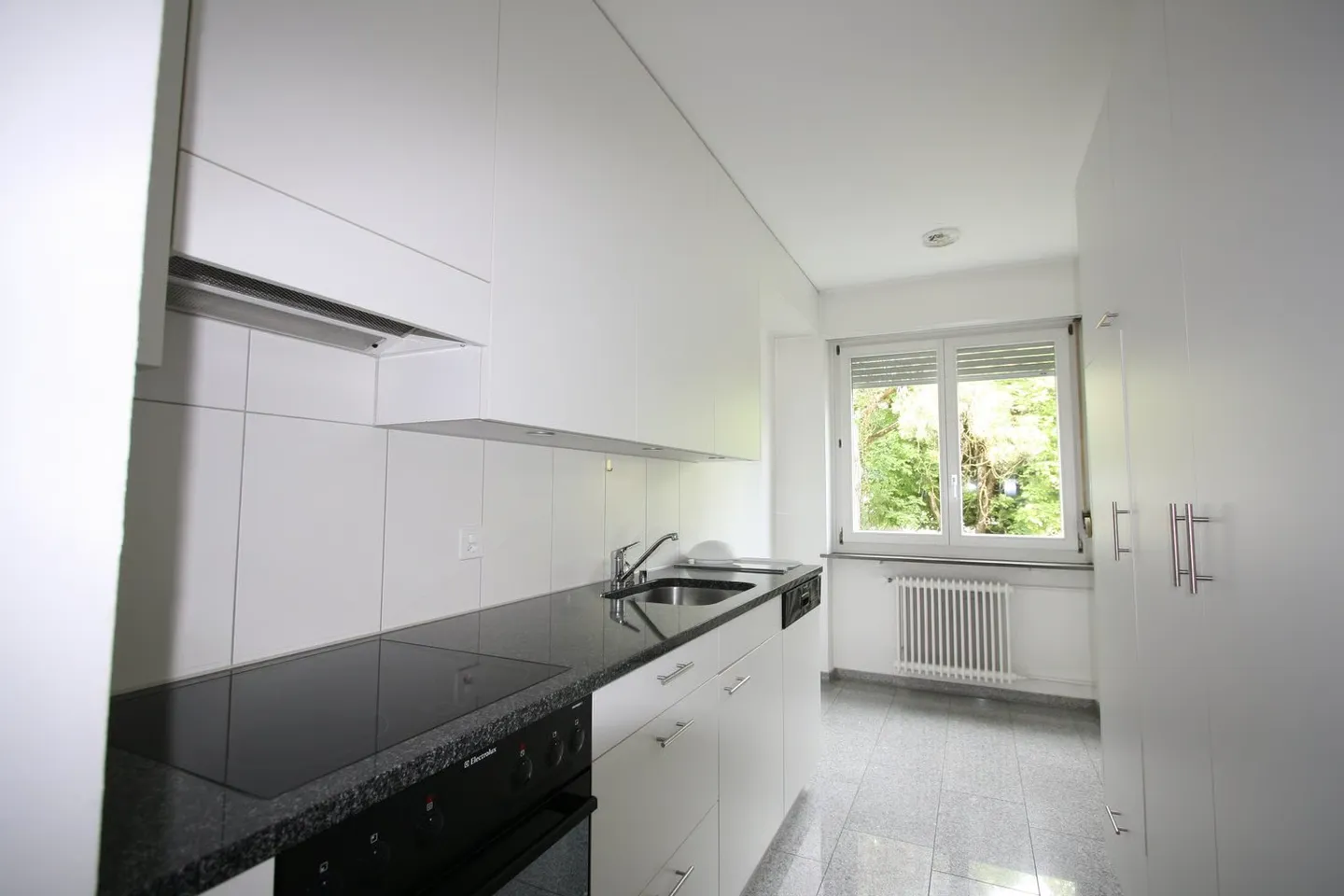 Appartement 2 pièces confortable avec balcon à Wabern - Photo 9 sur 16
