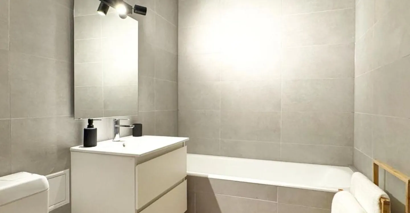 Appartement spacieux avec vue - Photo 9 sur 11