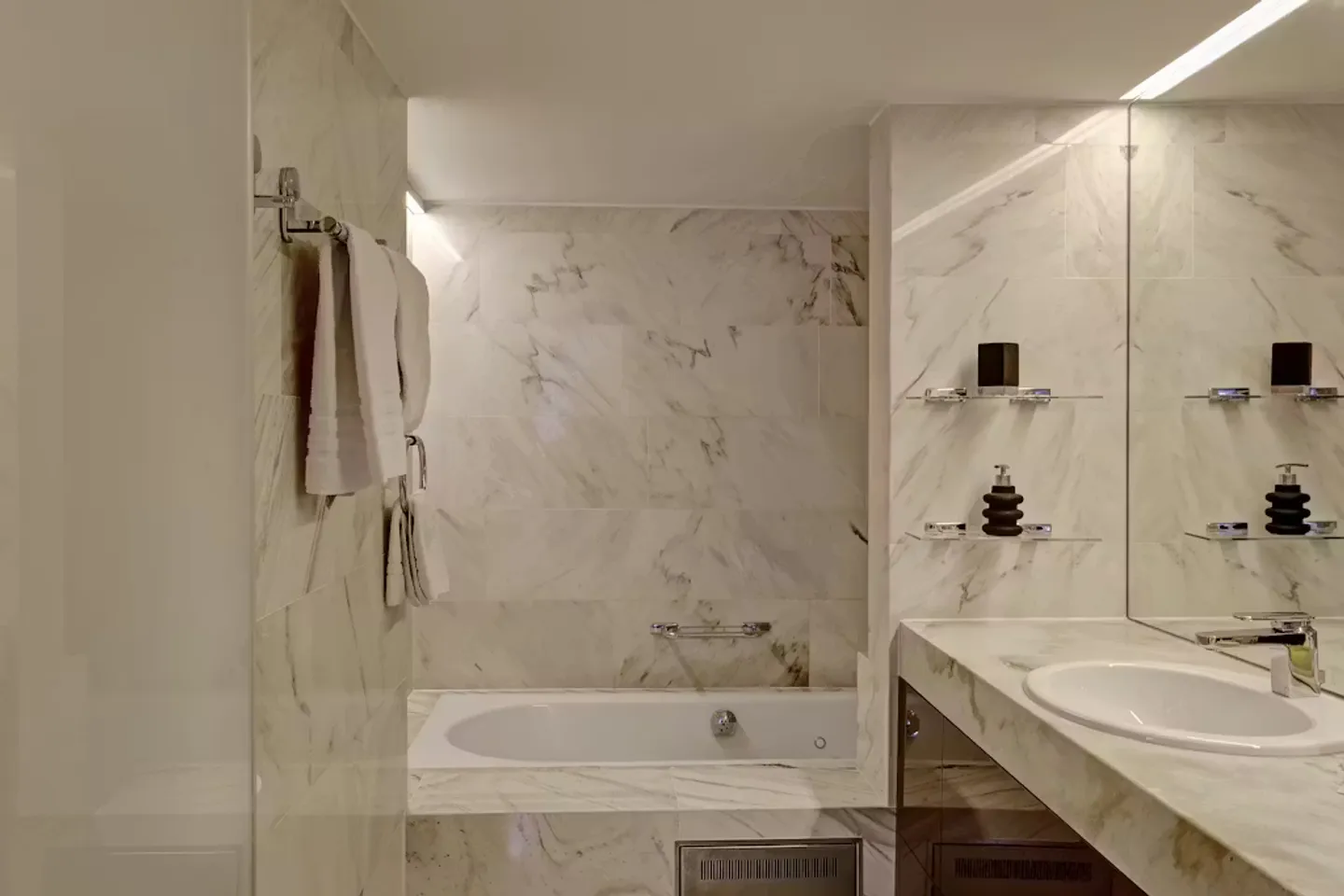 Chices Apartment in Zürich - Foto 6 von 10