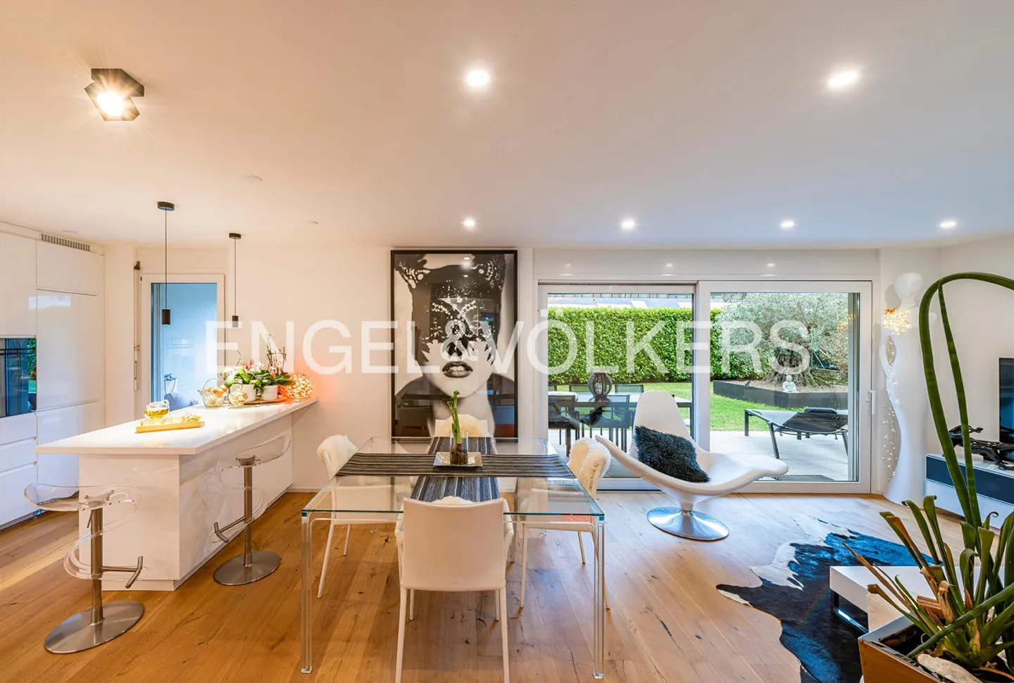 Elegantes Appartement in Ascona - Foto 3 von 13