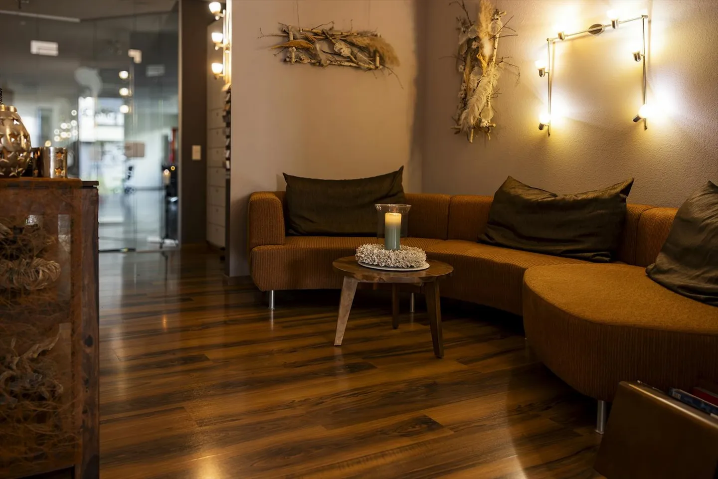 Utilizzo part-time di una sala pratica inclusa nel portafoglio clienti - Migliore posizione a Pf... - Foto 11 di 13