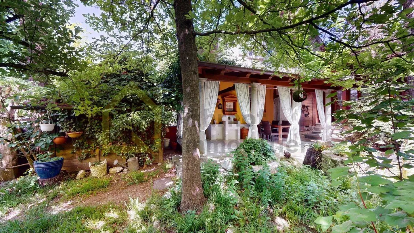 Grand objet de passion avec jardin idyllique - Photo 13 sur 16
