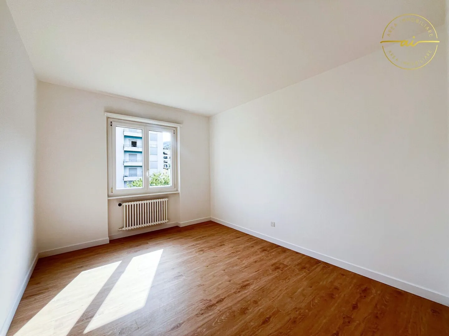 3.5-ZIMMER-WOHNUNG MIT DOPPELTEM BALKON - Foto 5 von 9