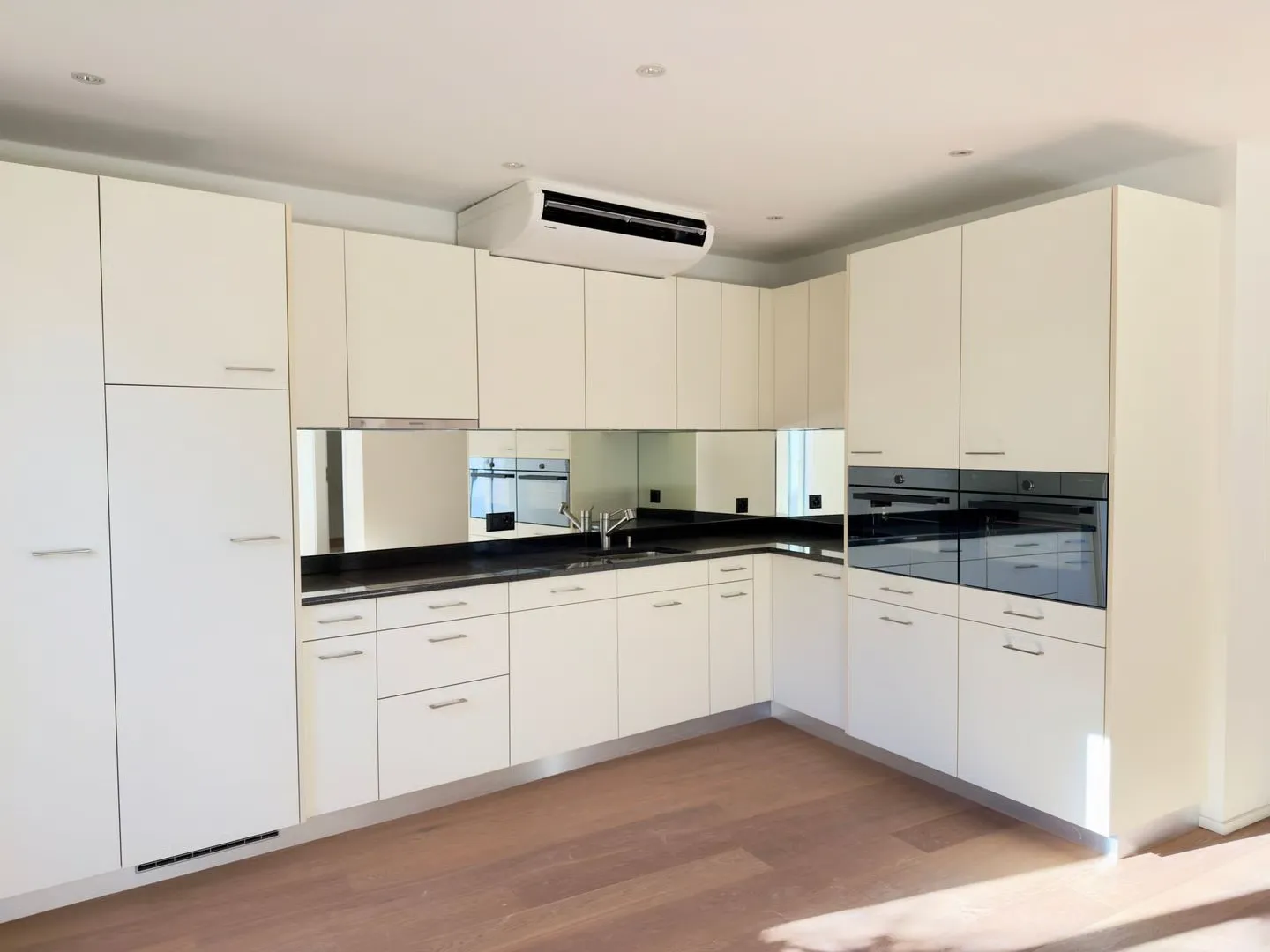 Residenza Gatti: Nuovo progetto con tre appartamenti di 3 ½ stanze e un attico di 2 ½ stanze - Foto 5 di 8