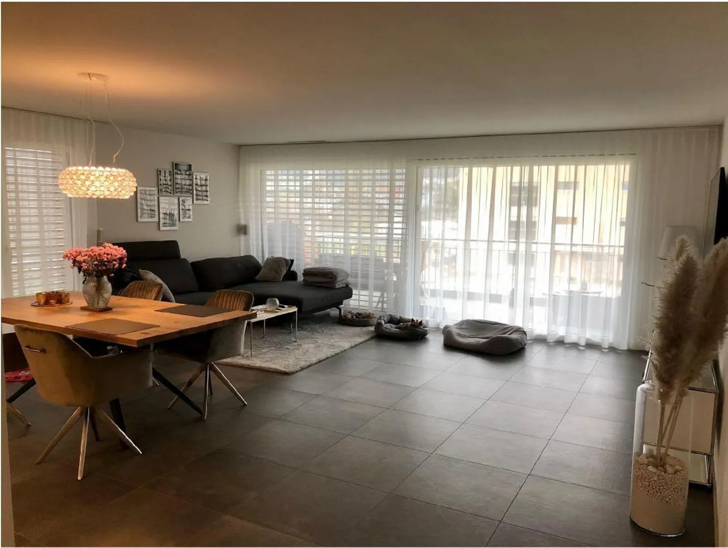 Moderne 4.5 Zimmer Wohnung - Foto 3 von 13