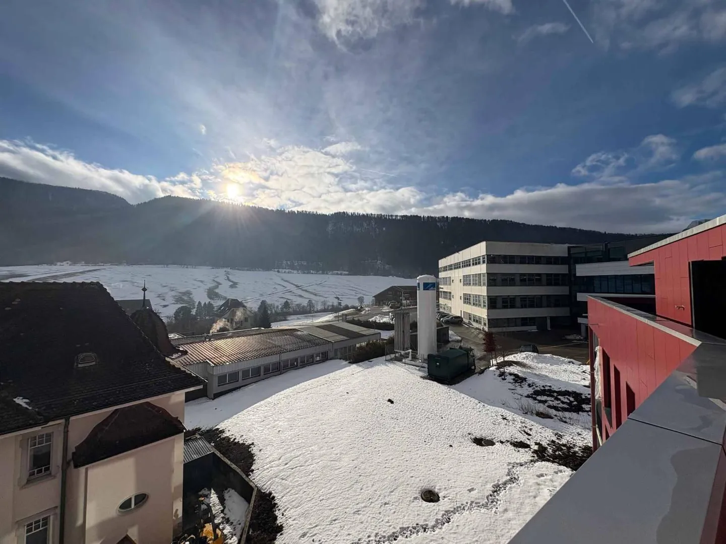 Elegant Contemporary Penthouse with Large Terrace - Photo 9 of 10