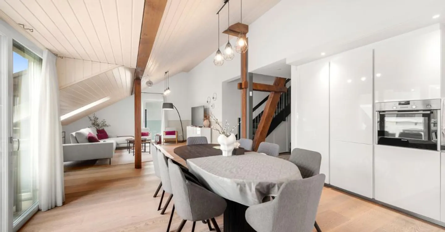 Charmantes Duplex mit Bergblick - Foto 1 von 9