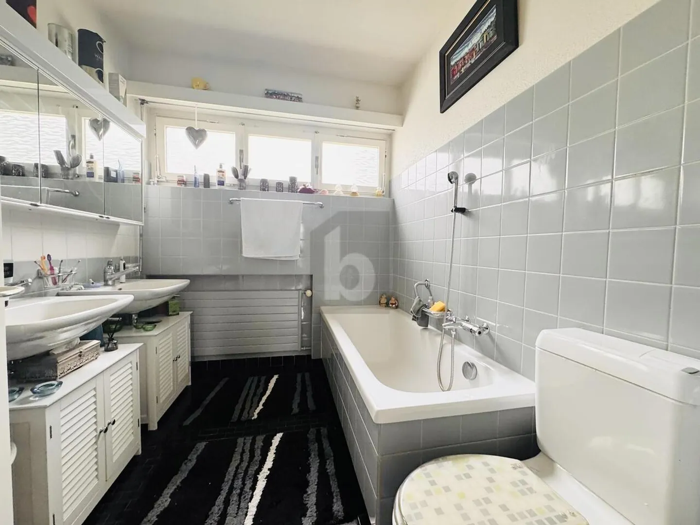 Quiet Location, in the Middle of the City - Photo 4 of 6