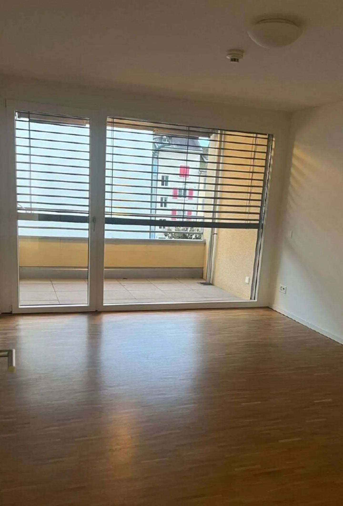 Beautiful Living in Delémont - Photo 4 of 10