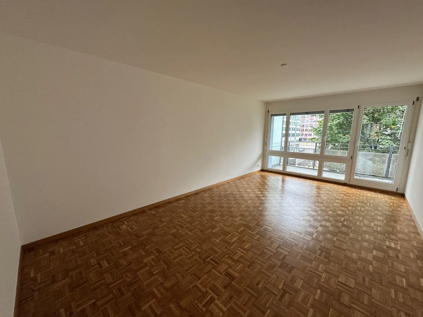 Centrale vicino alla stazione di Altstetten - Foto 4 di 7