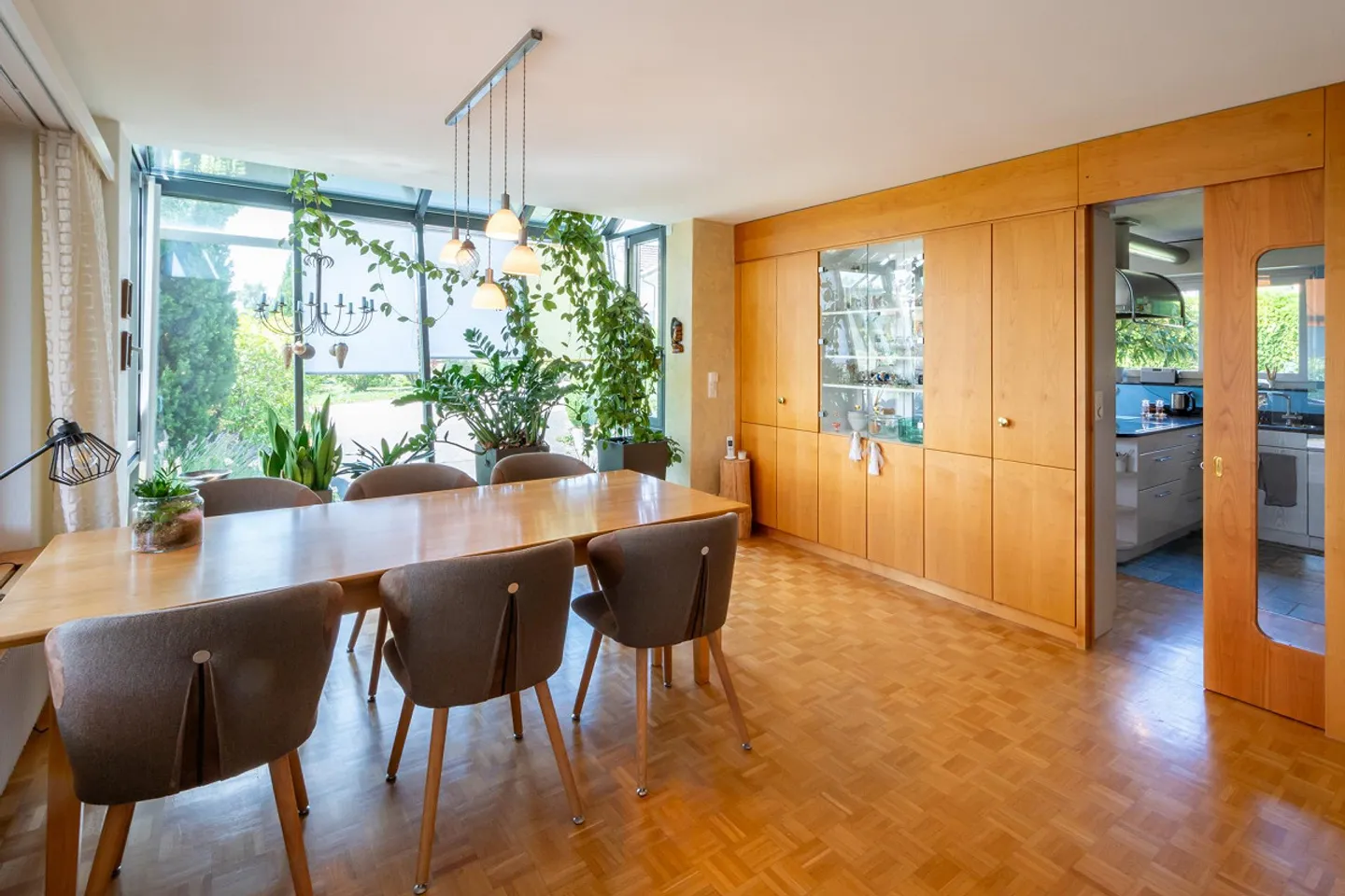 Einfamilienhaus mit Einliegerwohnung und wunderschönem Garten - Photo 16 of 34