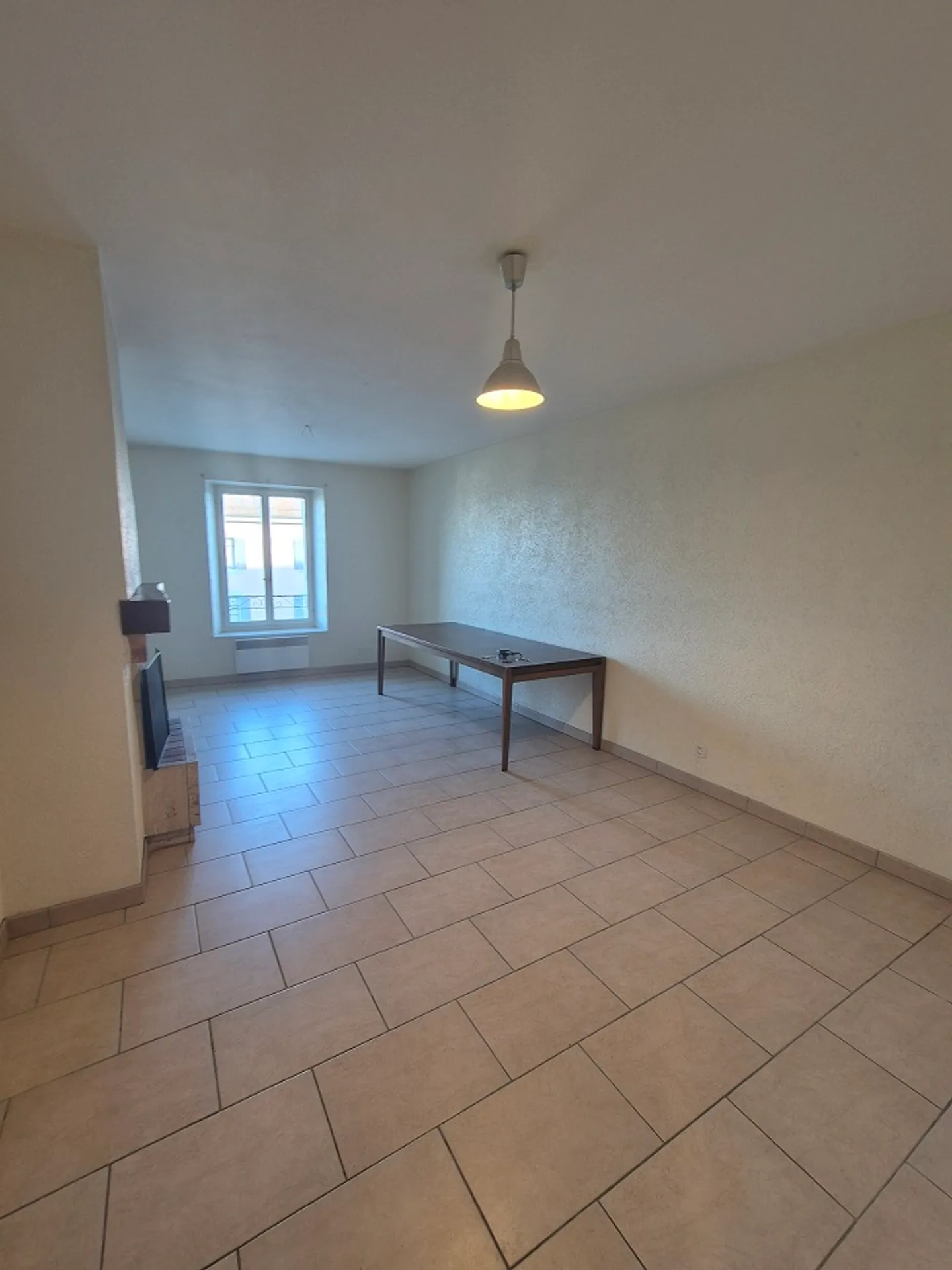 4-room apartment - Photo 3 of 10