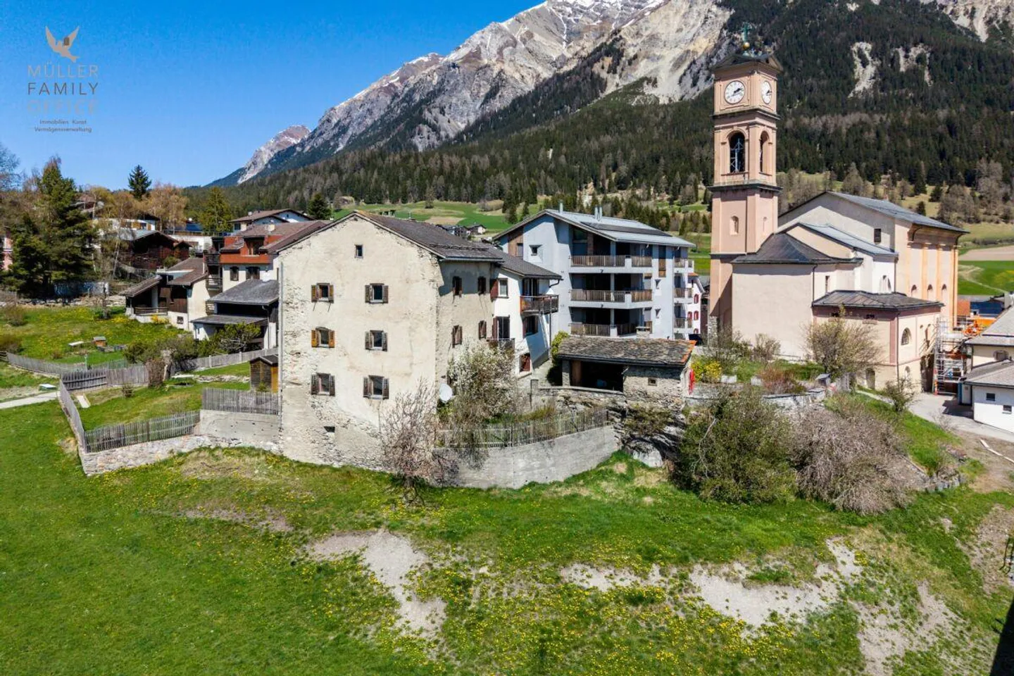 Bijou historique (résidence secondaire) avec réserve foncière pour logements principaux - Photo 1 sur 13