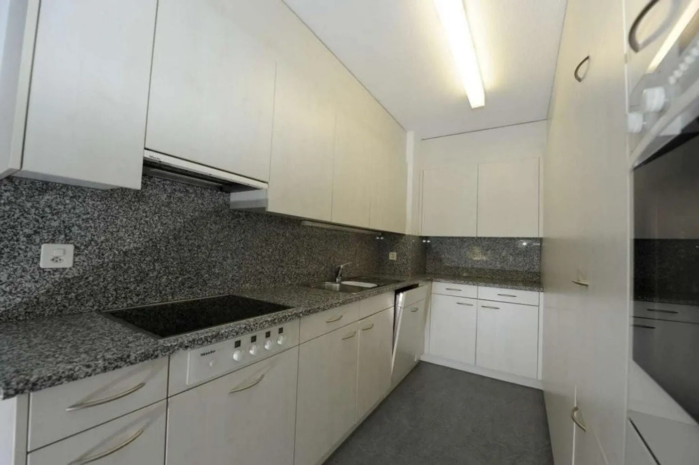 Wellness Oasis Zollikerberg - Photo 3 of 6