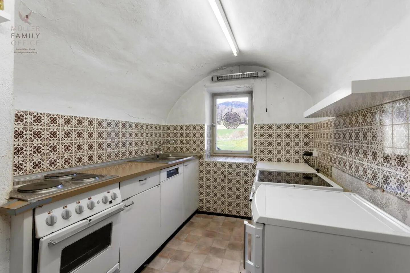 Bijou historique (résidence secondaire) avec réserve foncière pour logements principaux - Photo 9 sur 13