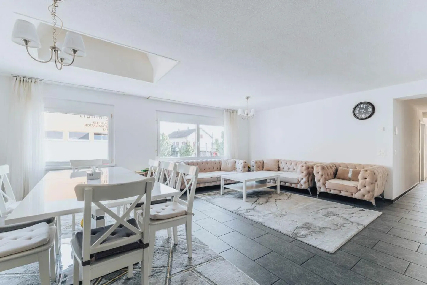 Versatile commercial property with three apartments and good transport links - Photo 27 of 30