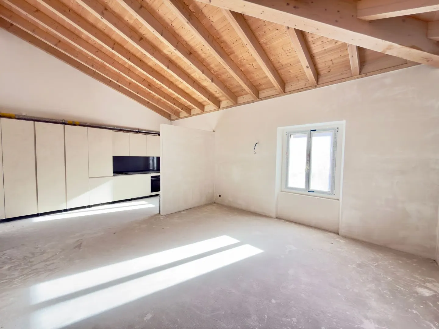 Res. Camelia: 3 2½- and 3 ½-room apartments under renovation - Photo 6 of 8
