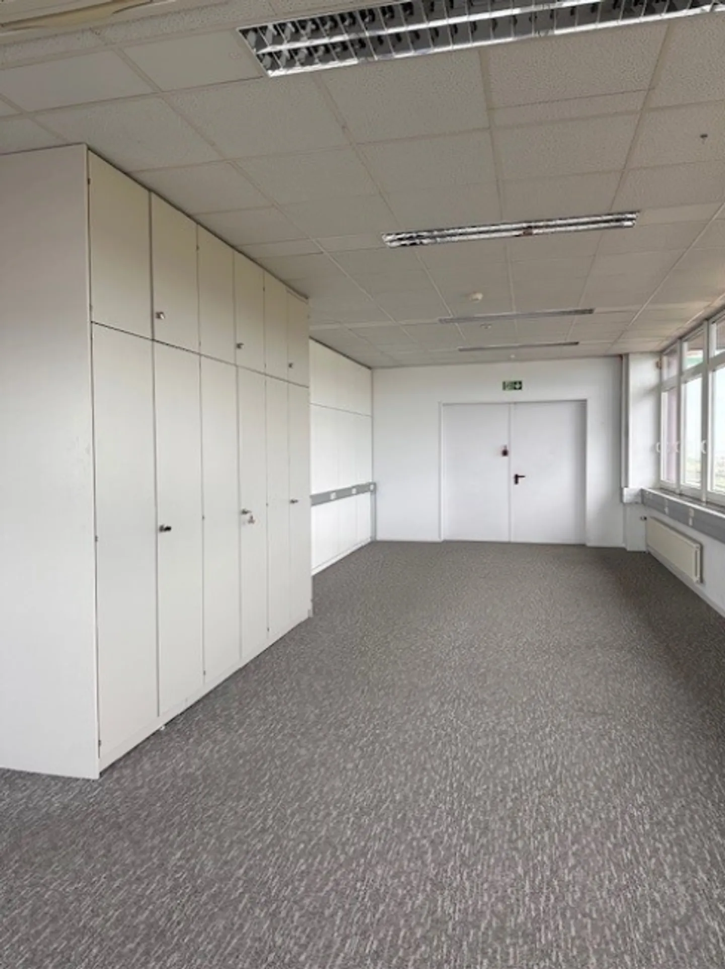 Furnished Offices with Adjacent Storage Space - Photo 10 of 10