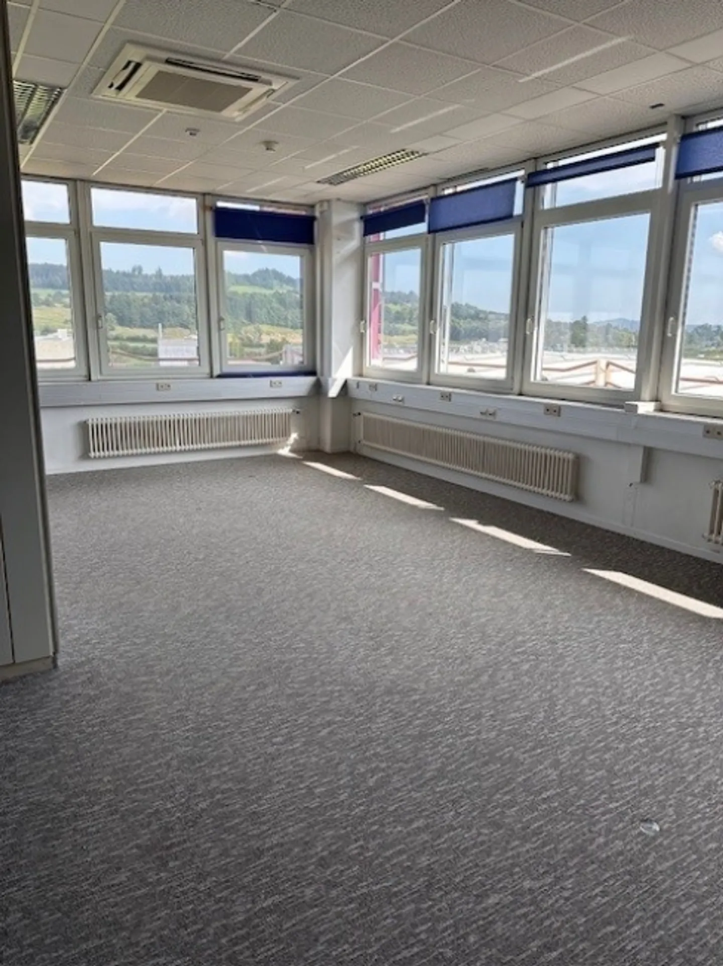 Furnished Offices with Adjacent Storage Space - Photo 8 of 10