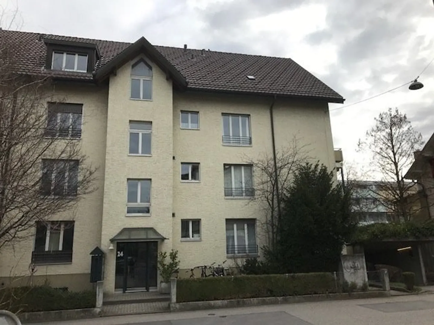 Stanco di cercare continuamente un parcheggio ?! - Foto 1 di 1