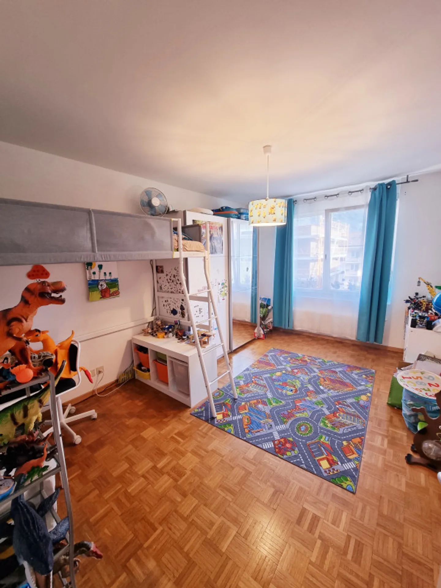 SION CENTRE - 3.5 rooms - approx. 100m2 - calm and bright - Photo 4 of 9