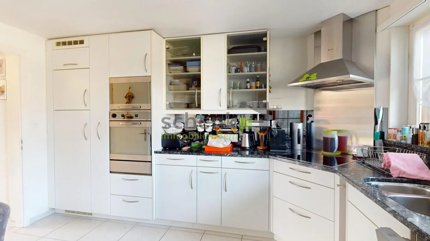 Sehr grosszügiges Haus für Pferdeliebhaber - Photo 11 of 17