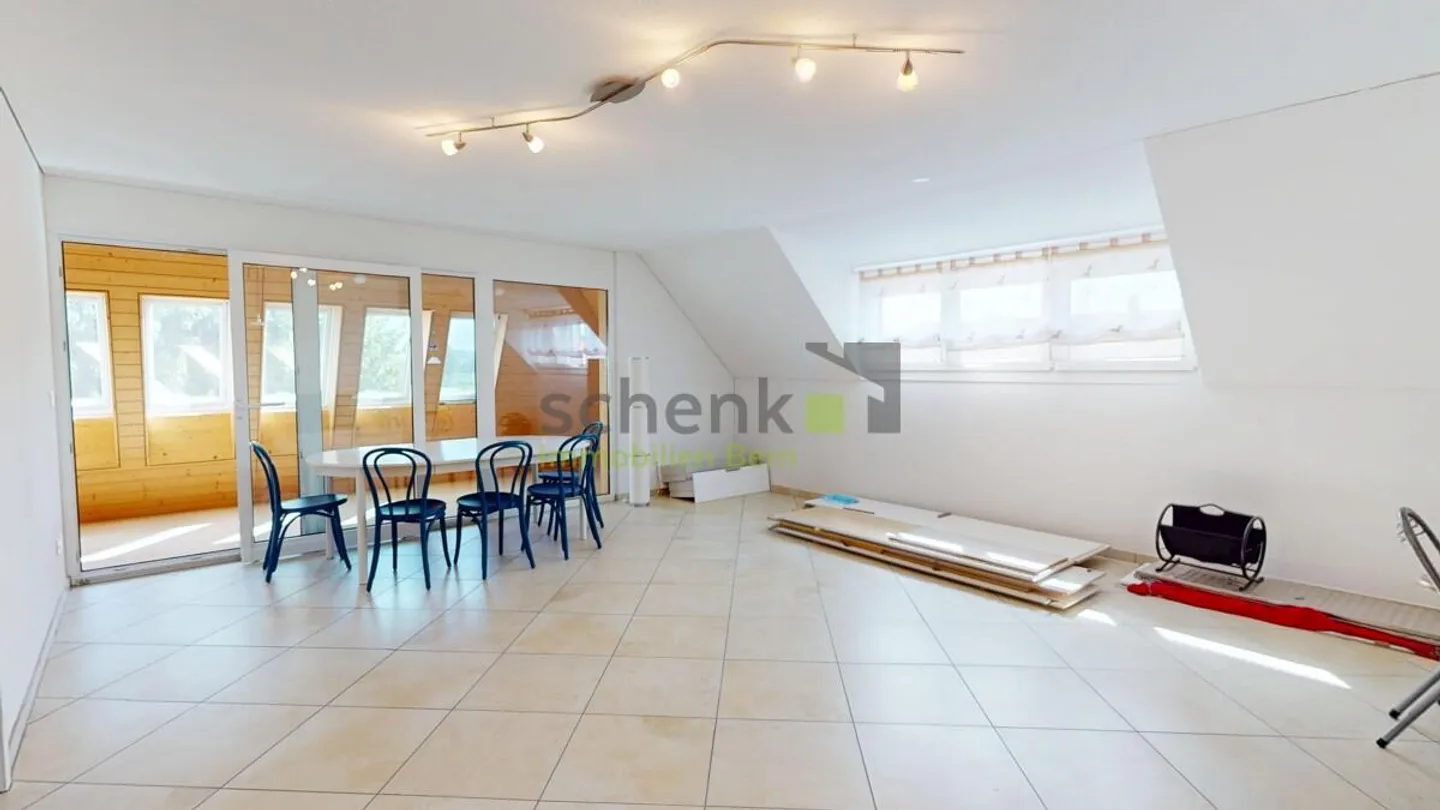 Sehr grosszügiges Haus für Pferdeliebhaber - Photo 13 of 17
