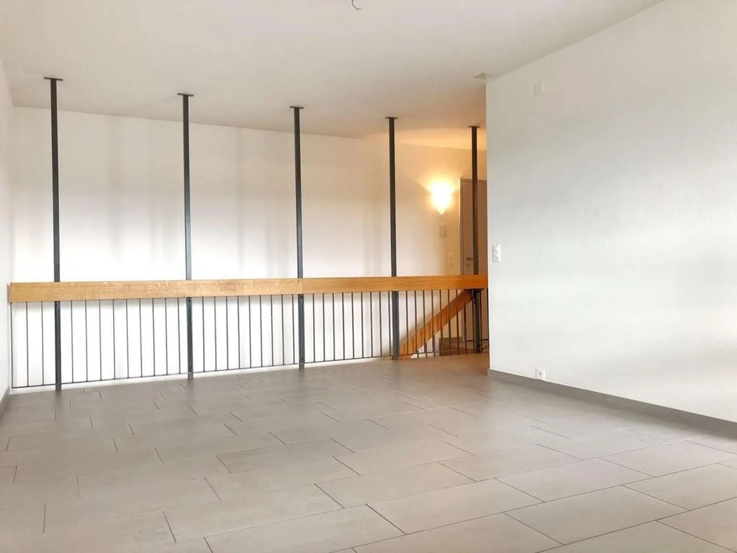 Charmante Maisonette mit Balkonen - Foto 2 von 9