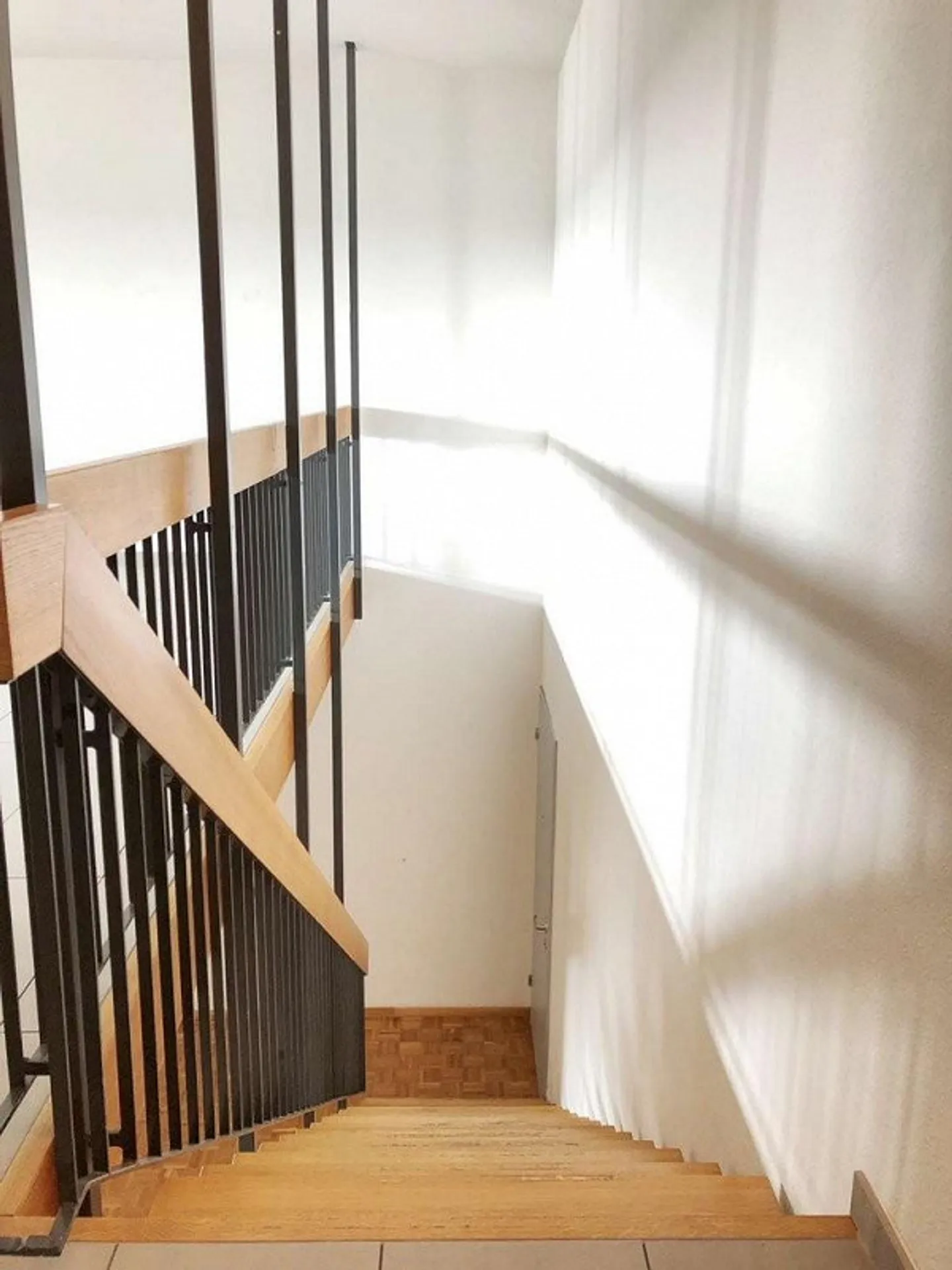 Charmante Maisonette mit Balkonen - Foto 3 von 9