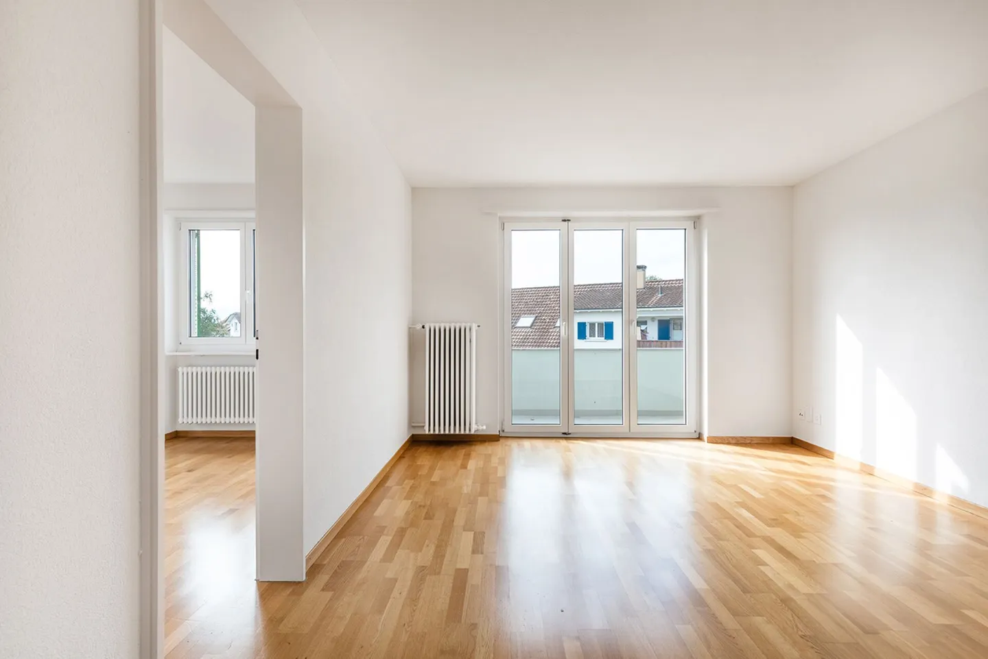 Schöne helle 3.5 Zimmer-Wohnung im 3. OG mit 2 Balkonen - Foto 1 von 10