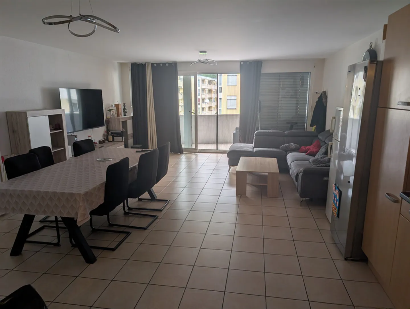 A louer appartement de 4.5 pièces au 2ème étage - Photo 1 sur 8