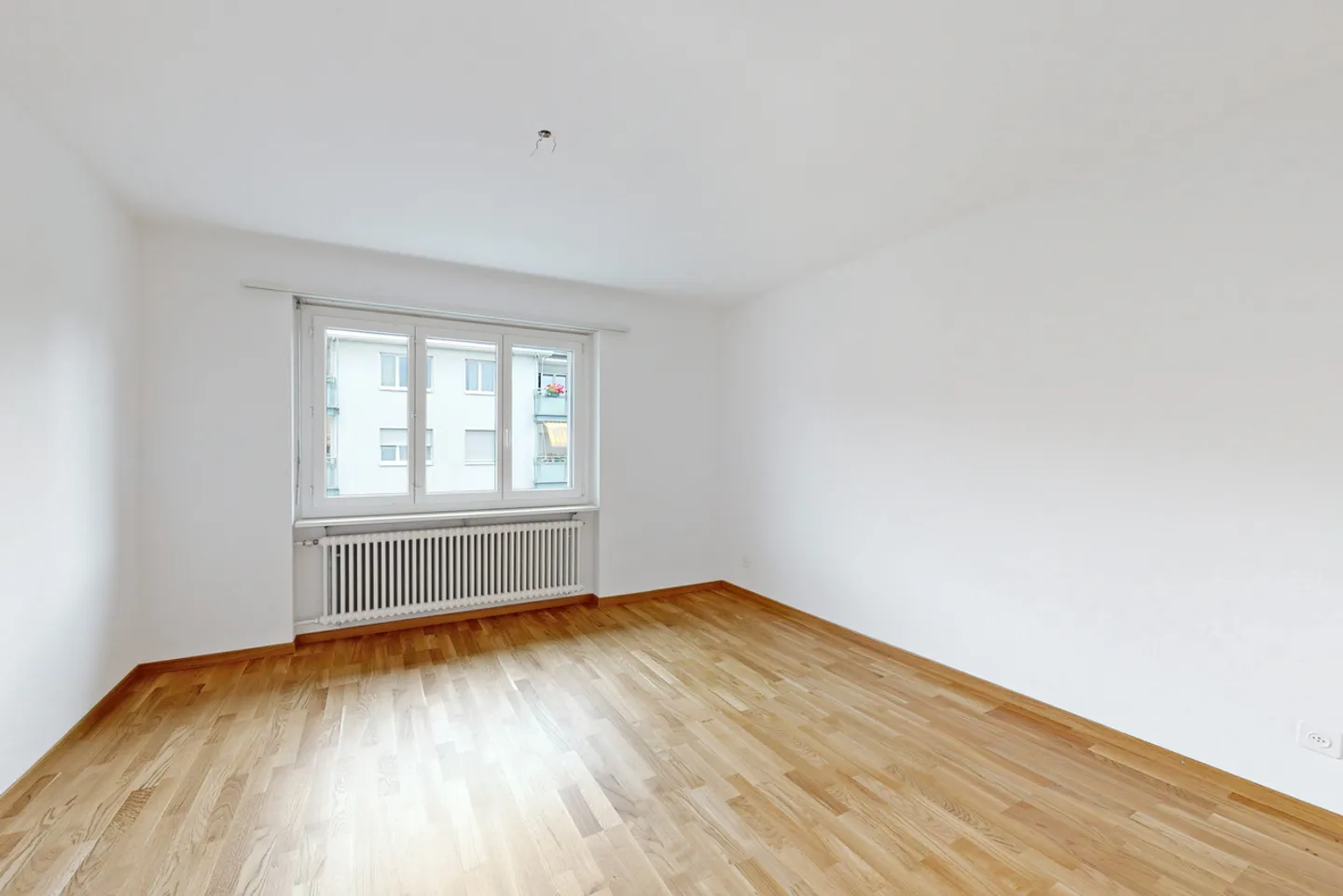 Appartement Douillet en Emplacement Central - Photo 5 sur 8